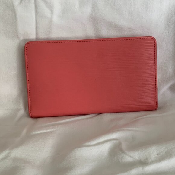 Modalu (England) - Pink Leather Wallet - Picture 3 of 3